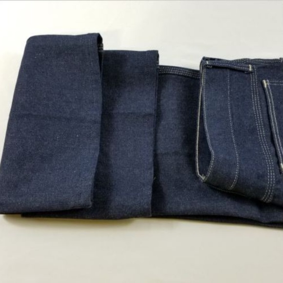 Wrangler Men 32 X 31 slim boot cut jeans - Picture 4 of 6